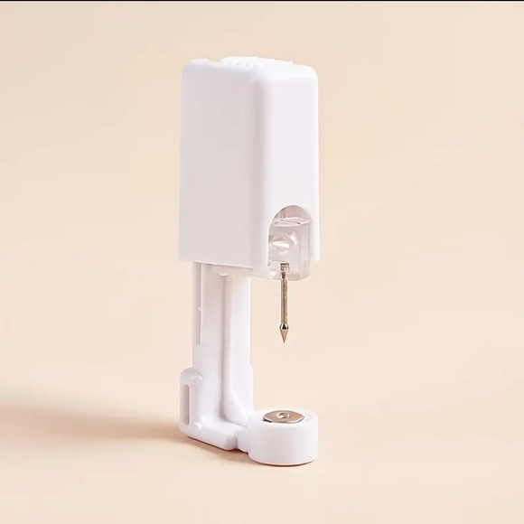 Sale STAINLESS STEEL CZ self nose ear piercing set. Quick painless - Picture 6 of 13